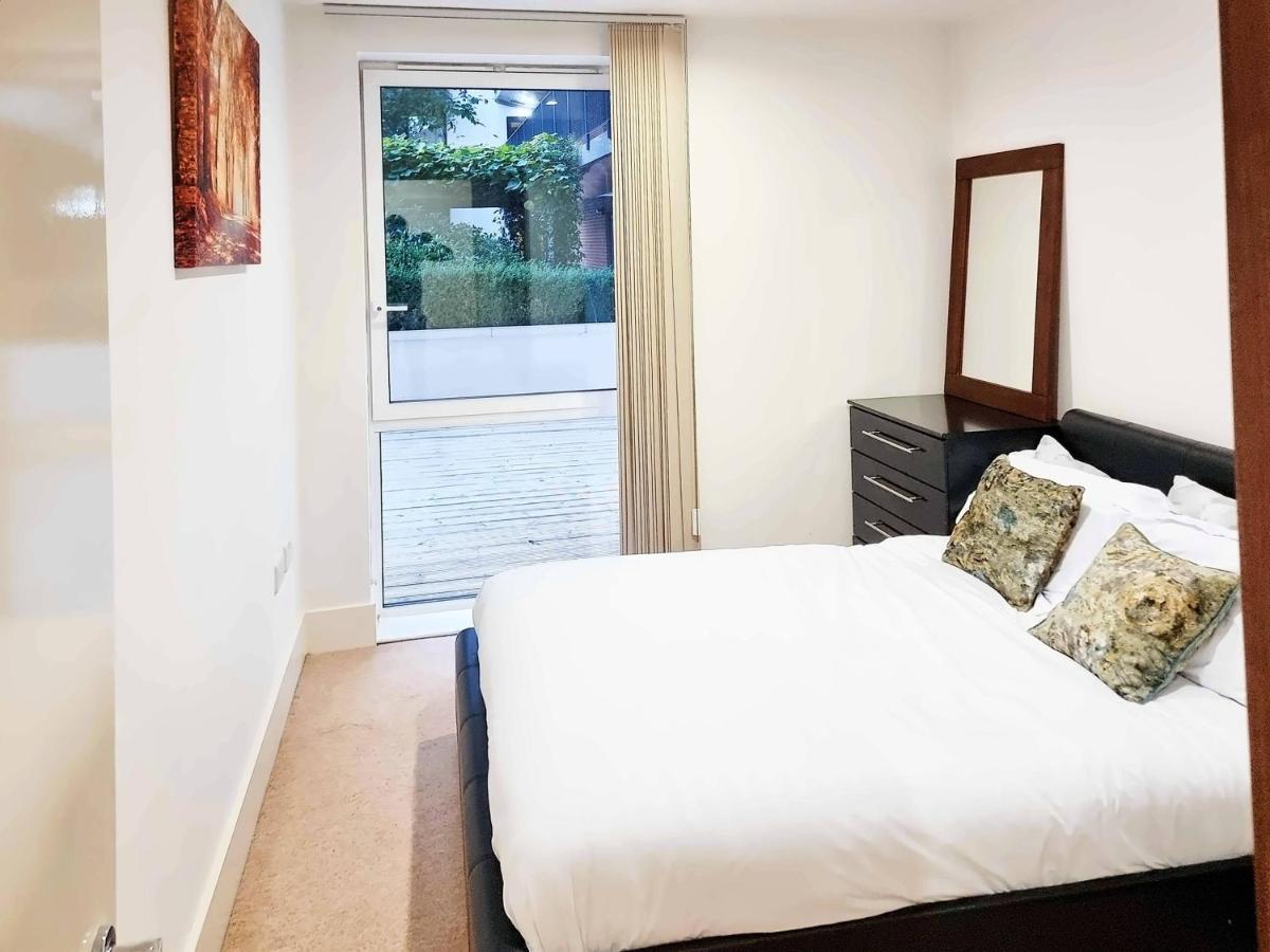 Your Riverside Home 2 With Private Balcony London Kültér fotó